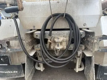 MERCEDES-BENZ AROCS 3340 8x4 Betonmischer Intermix P10C UL