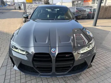 BMW M4 Coupe xDrive Competition  50 Jahre Edition