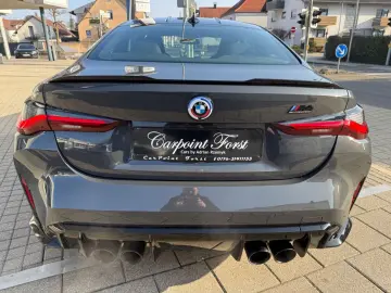 BMW M4 Coupe xDrive Competition  50 Jahre Edition