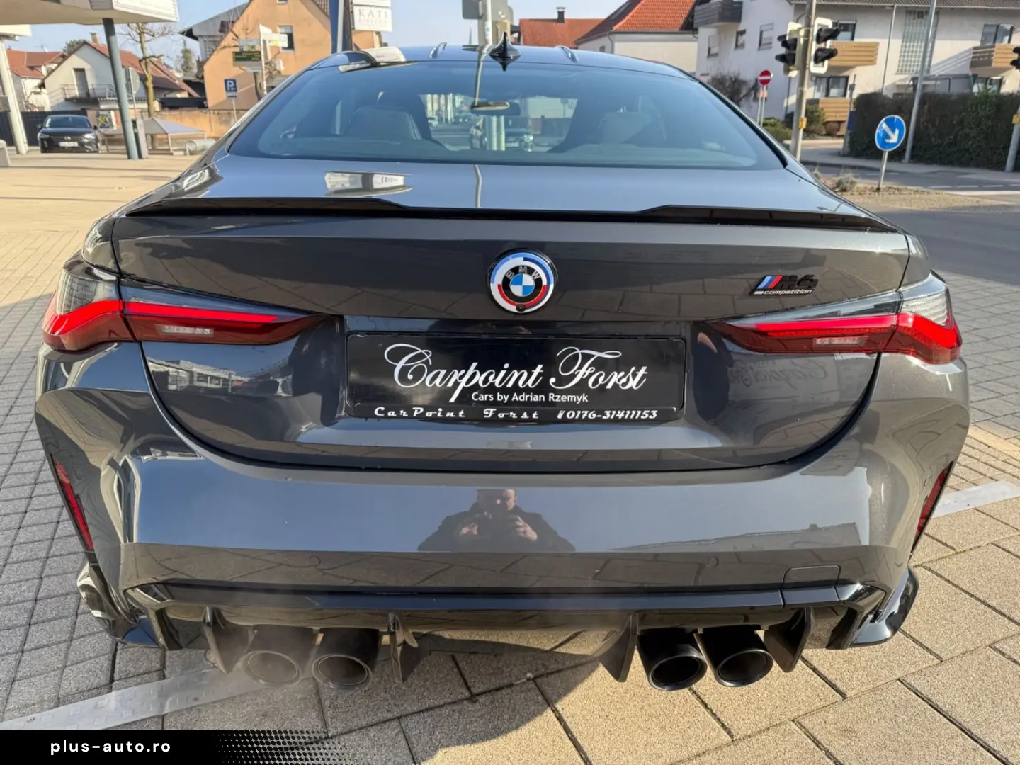 BMW M4 Coupe xDrive Competition  50 Jahre Edition