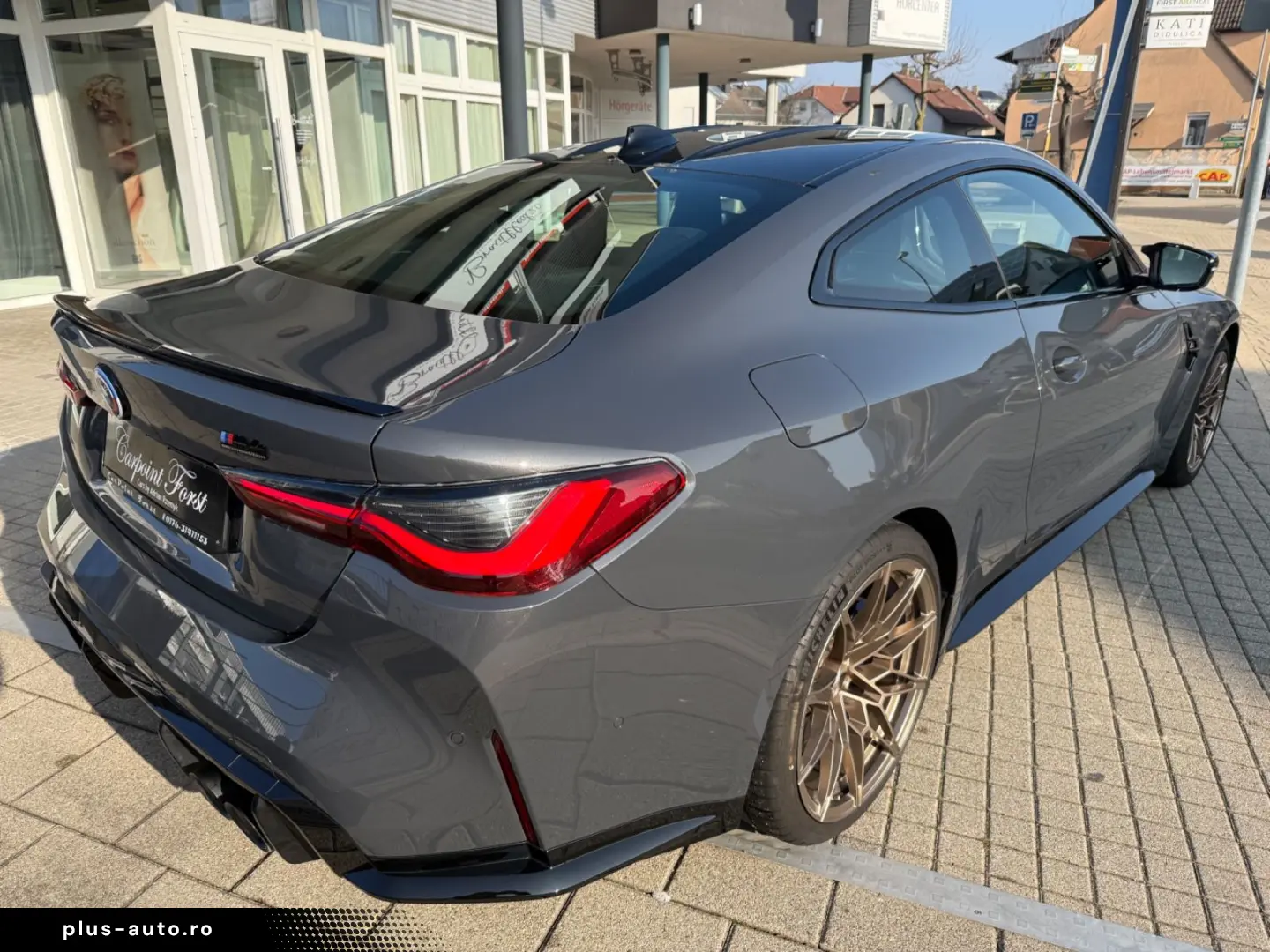 BMW M4 Coupe xDrive Competition  50 Jahre Edition