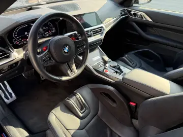 BMW M4 Coupe xDrive Competition  50 Jahre Edition