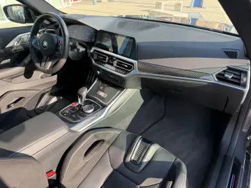 BMW M4 Coupe xDrive Competition  50 Jahre Edition