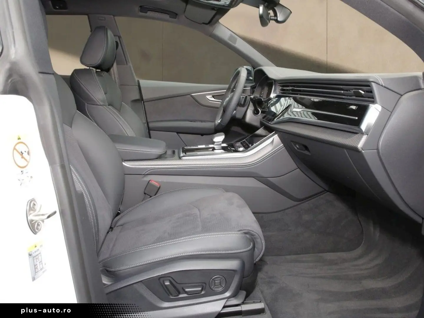 AUDI SQ8 4.0 TFSI Q S line 22  BLACK PANO NACHTS STHZ