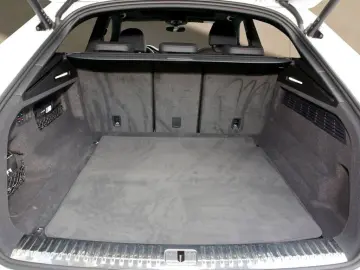 AUDI SQ8 4.0 TFSI Q S line 22  BLACK PANO NACHTS STHZ