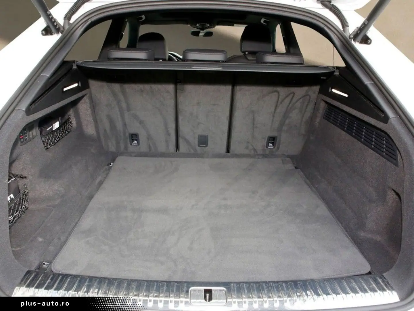 AUDI SQ8 4.0 TFSI Q S line 22  BLACK PANO NACHTS STHZ