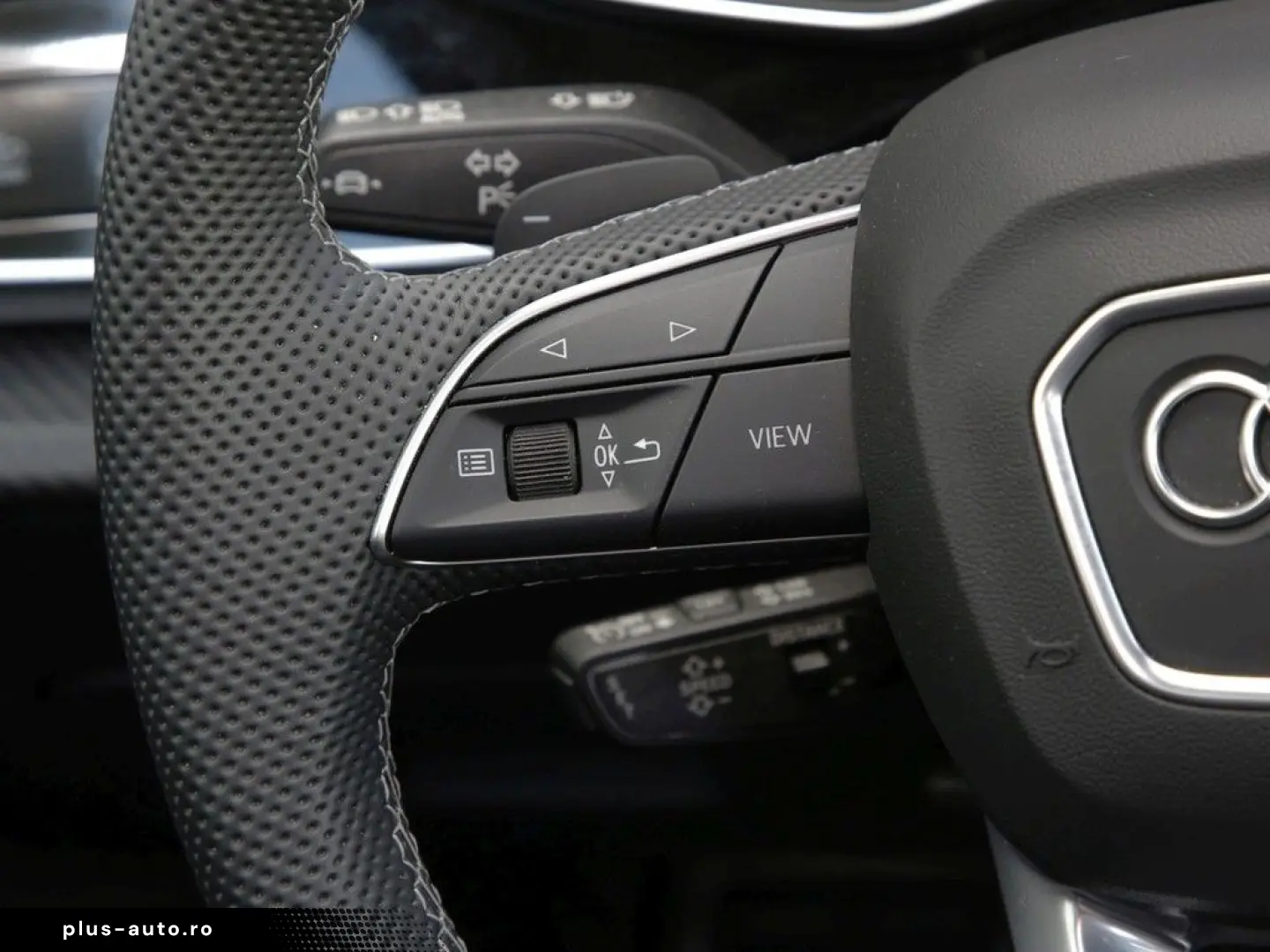 AUDI SQ8 4.0 TFSI Q S line 22  BLACK PANO NACHTS STHZ