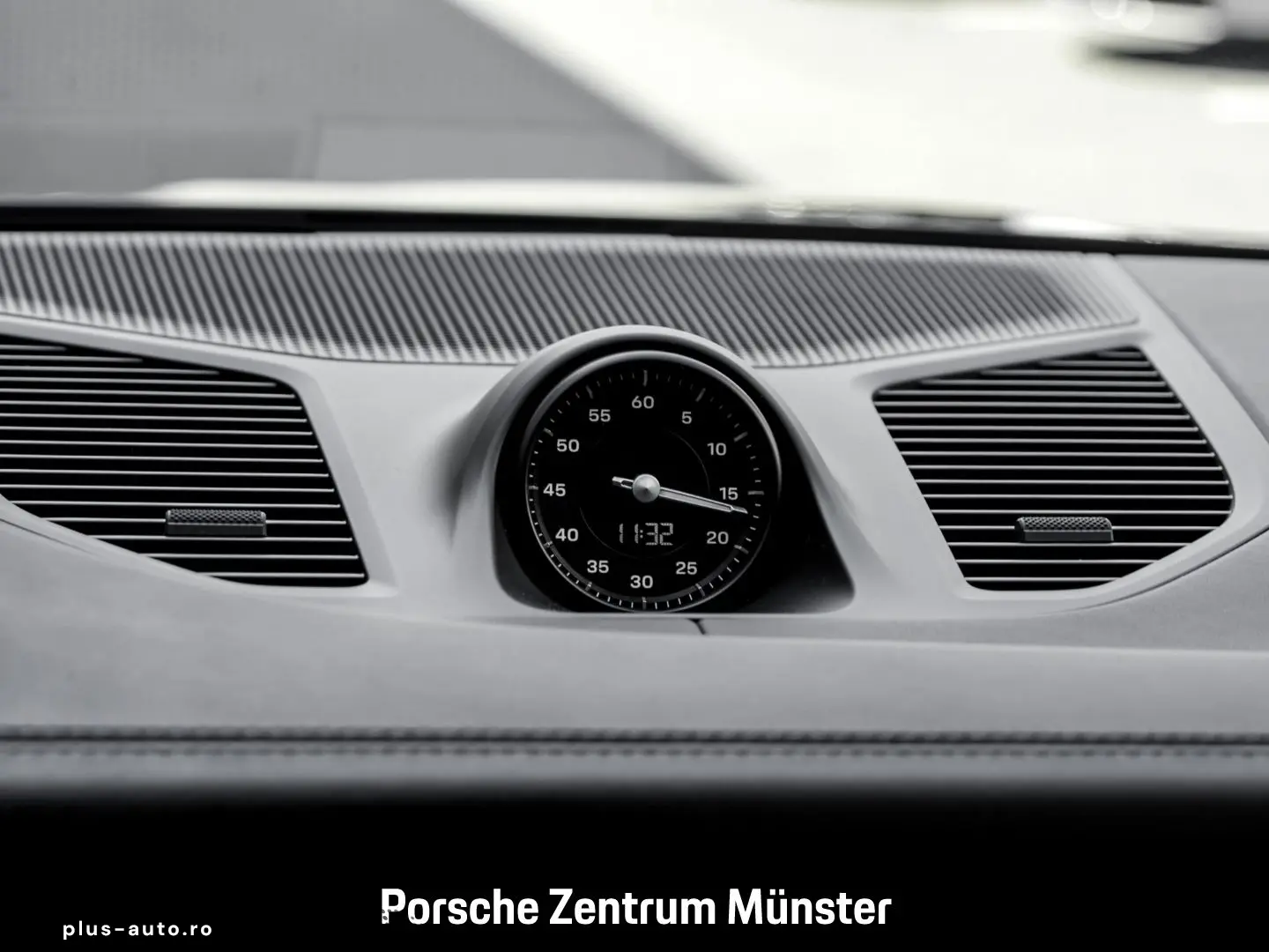 PORSCHE Cayenne E-Hybrid InnoDrive Head-Up BOSE PASM