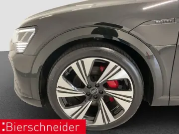 AUDI Q8 Sportback 55 e-tron S-Line edition AHK PANO M