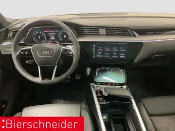 AUDI Q8 Sportback 55 e-tron S-Line edition AHK PANO M