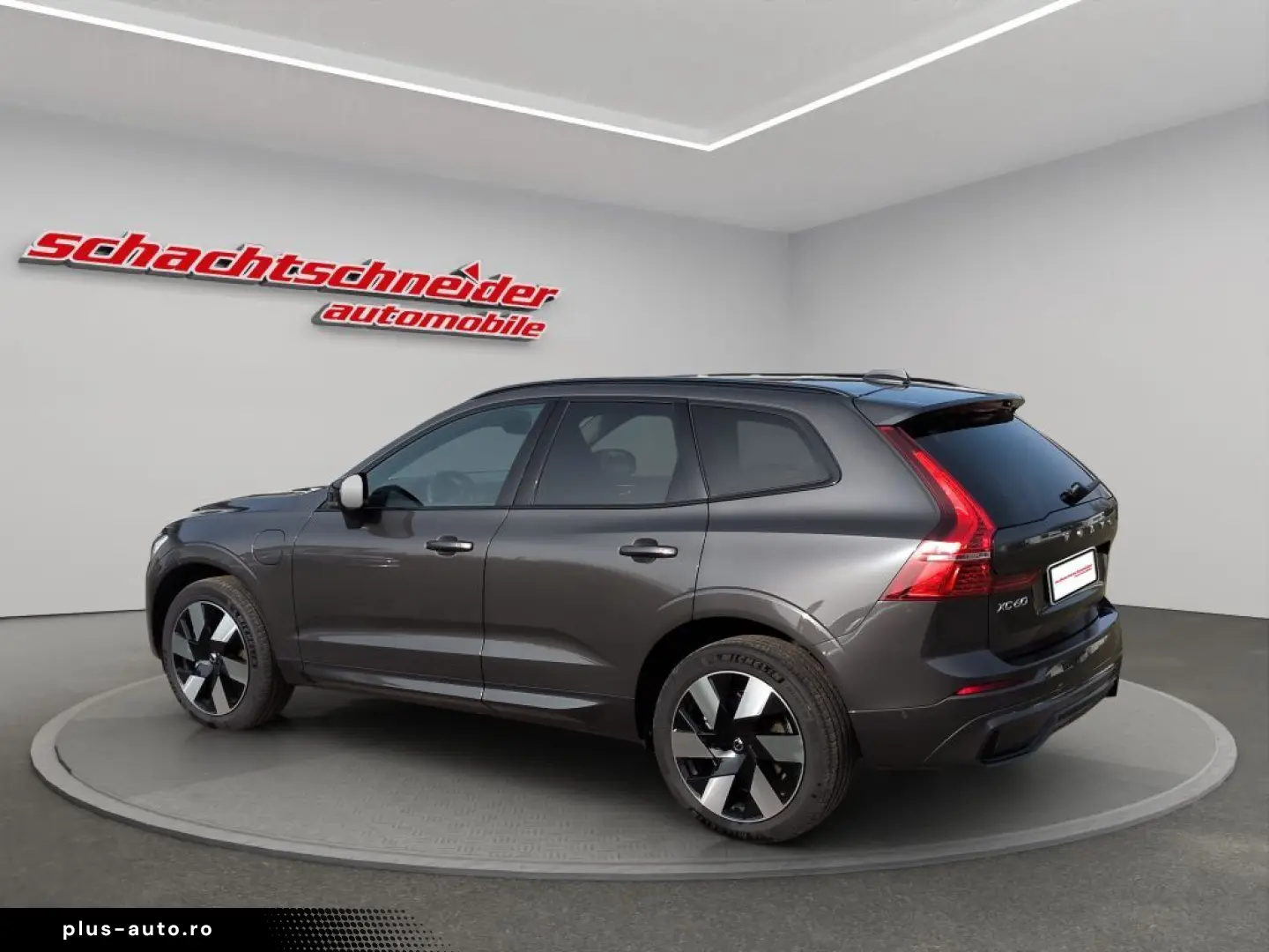 VOLVO XC60 T8 AWD Plus Dark BusinessPak HUD HarmanKard
