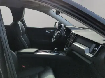VOLVO XC60 T8 AWD Plus Dark BusinessPak HUD HarmanKard