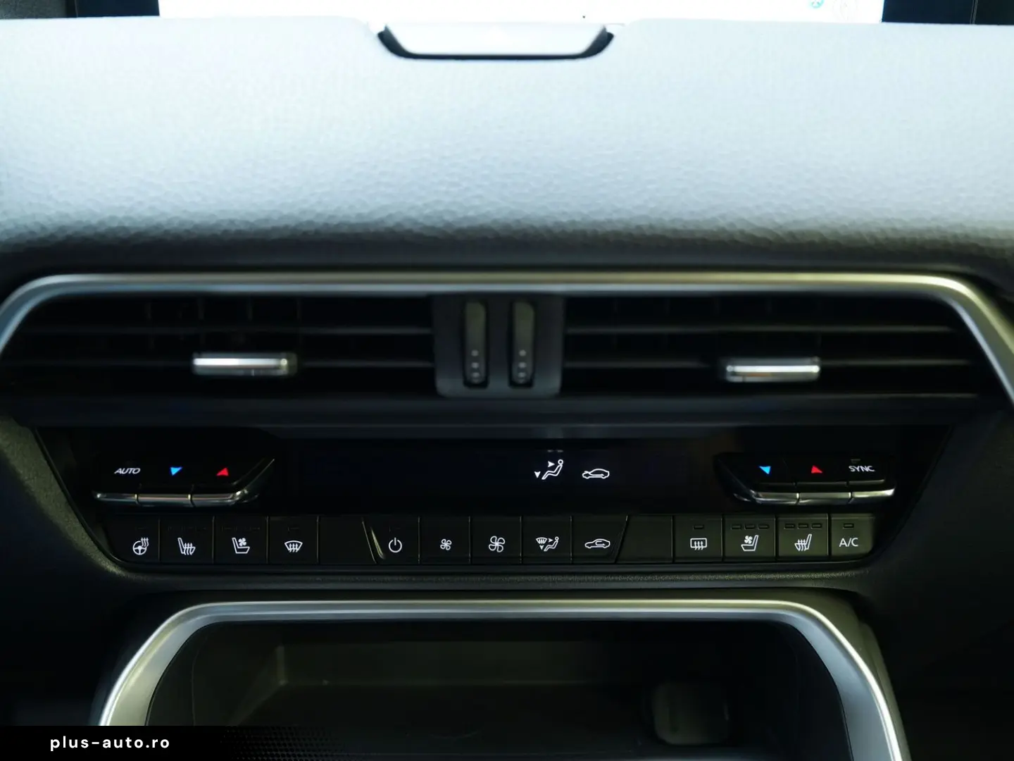 MAZDA CX-60 Homura AWD BOSE 360 HUD SITZBEL 8FACH ACC