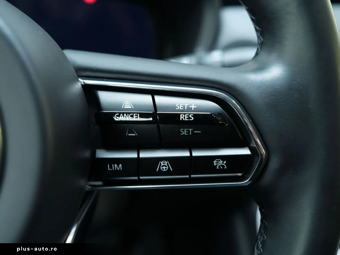 MAZDA CX-60 Homura AWD BOSE 360 HUD SITZBEL 8FACH ACC