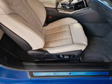 BMW M4 Coupe xDrive Competition Schiebedach