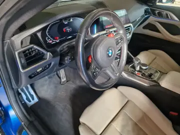 BMW M4 Coupe xDrive Competition Schiebedach