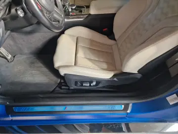 BMW M4 Coupe xDrive Competition Schiebedach