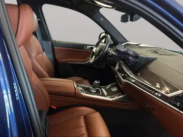 ALPINA XB7
