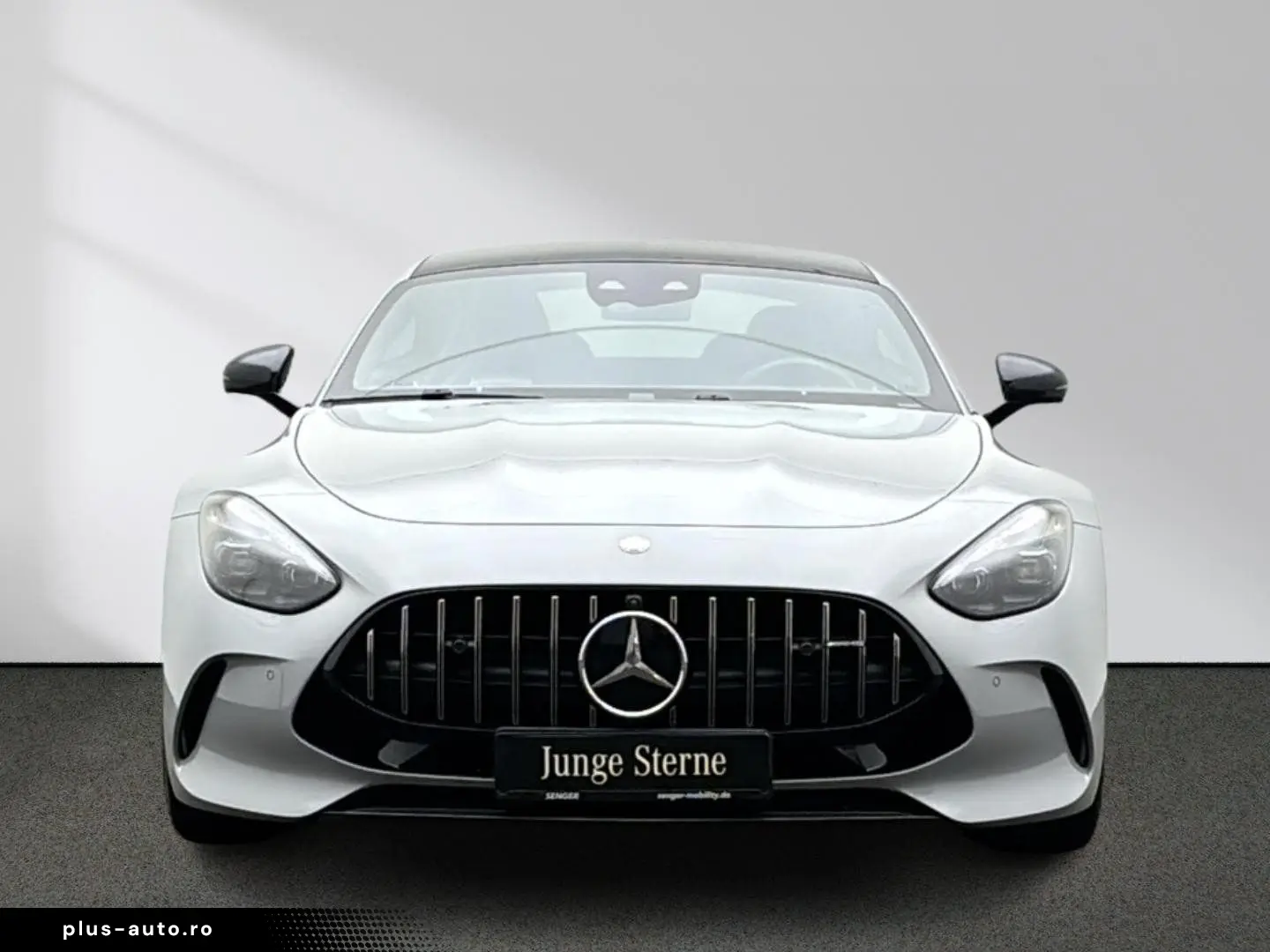 MERCEDES-BENZ GT 63 4M  Panorama Distronic Burmester Head-Up