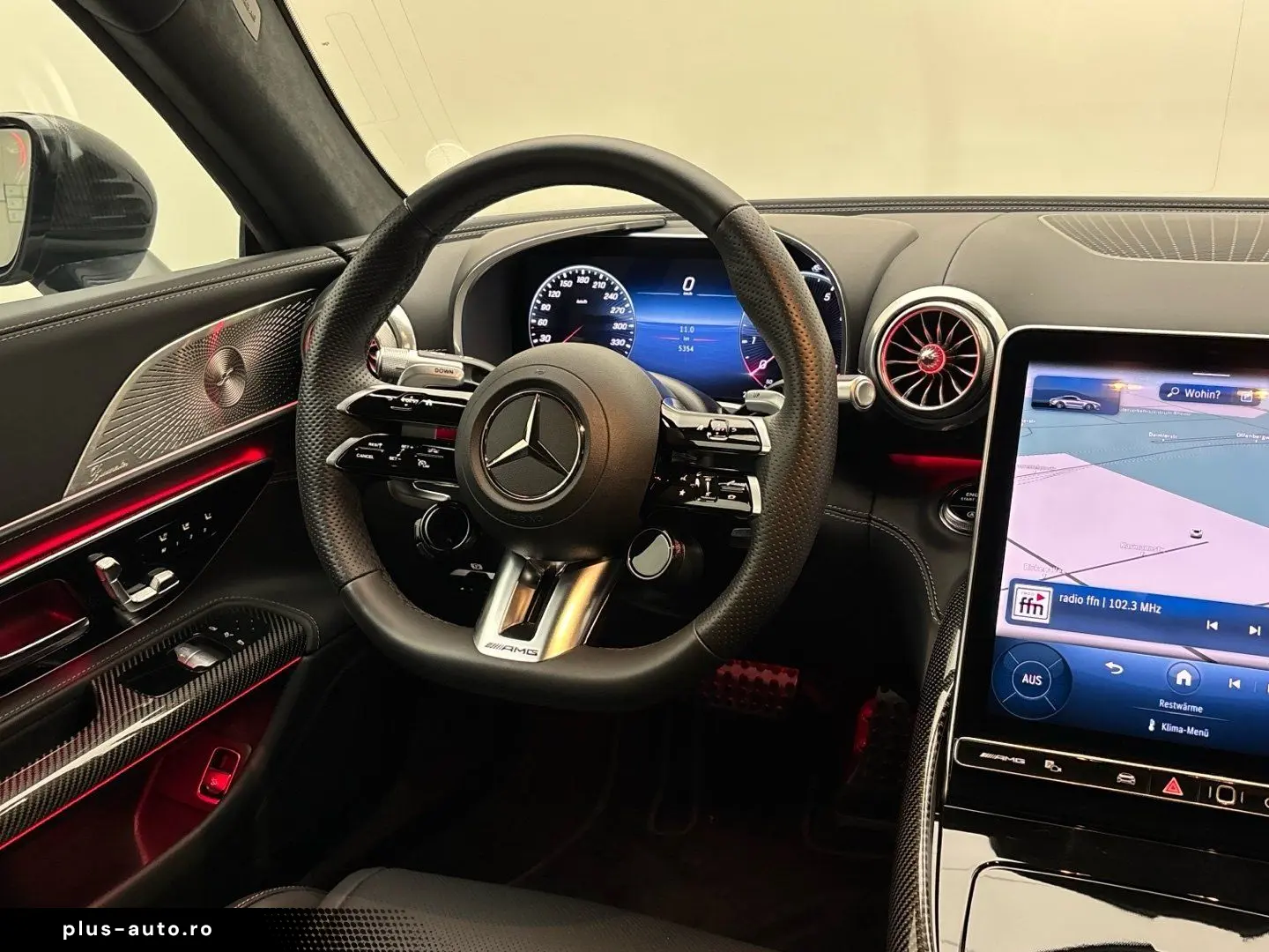MERCEDES-BENZ GT 63 4M  Panorama Distronic Burmester Head-Up