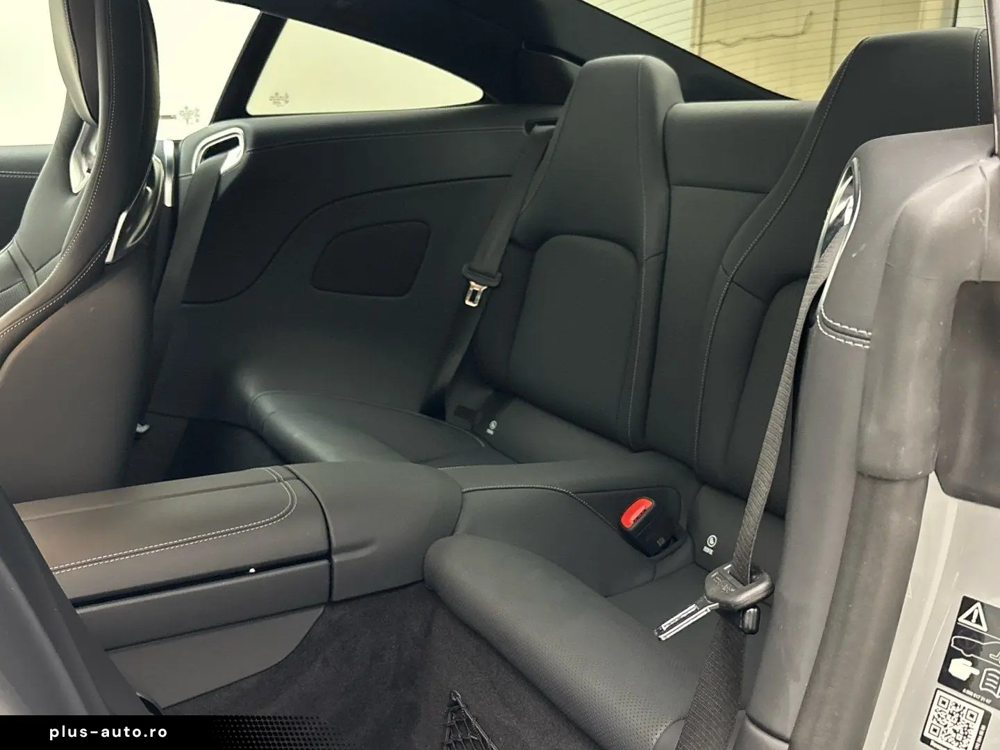 MERCEDES-BENZ GT 63 4M  Panorama Distronic Burmester Head-Up