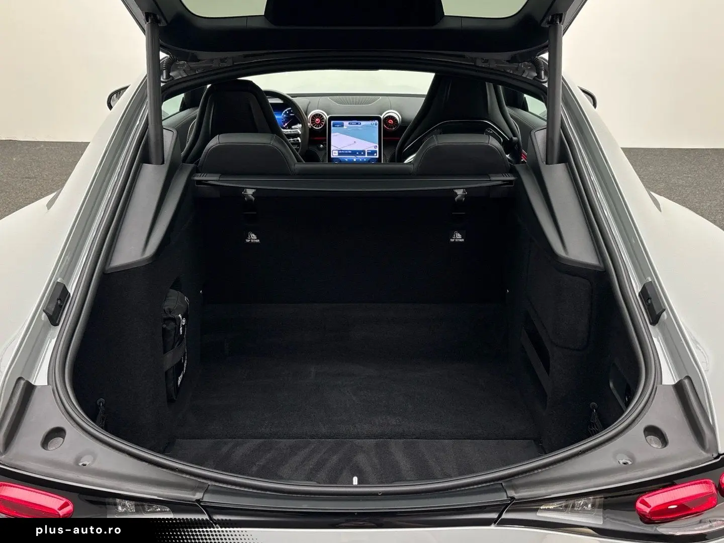 MERCEDES-BENZ GT 63 4M  Panorama Distronic Burmester Head-Up