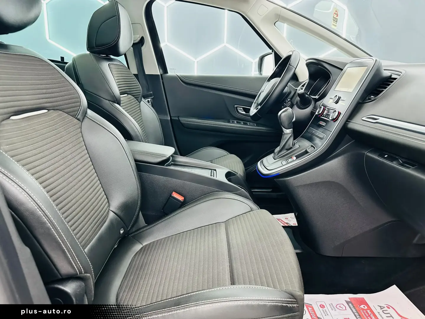 RENAULT GRAND SCENIC 2017 1.5D E6 Garantie 12 Luni Rate Avan