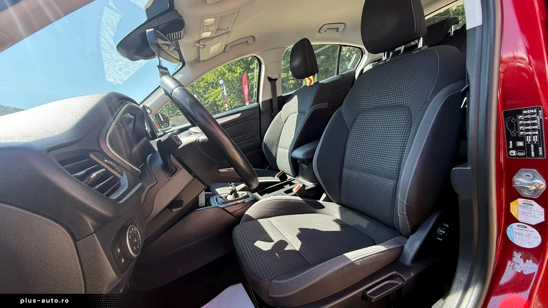 Ford Focus Titanium 2020 1.5d 120Cp Fara Adblue Inscris