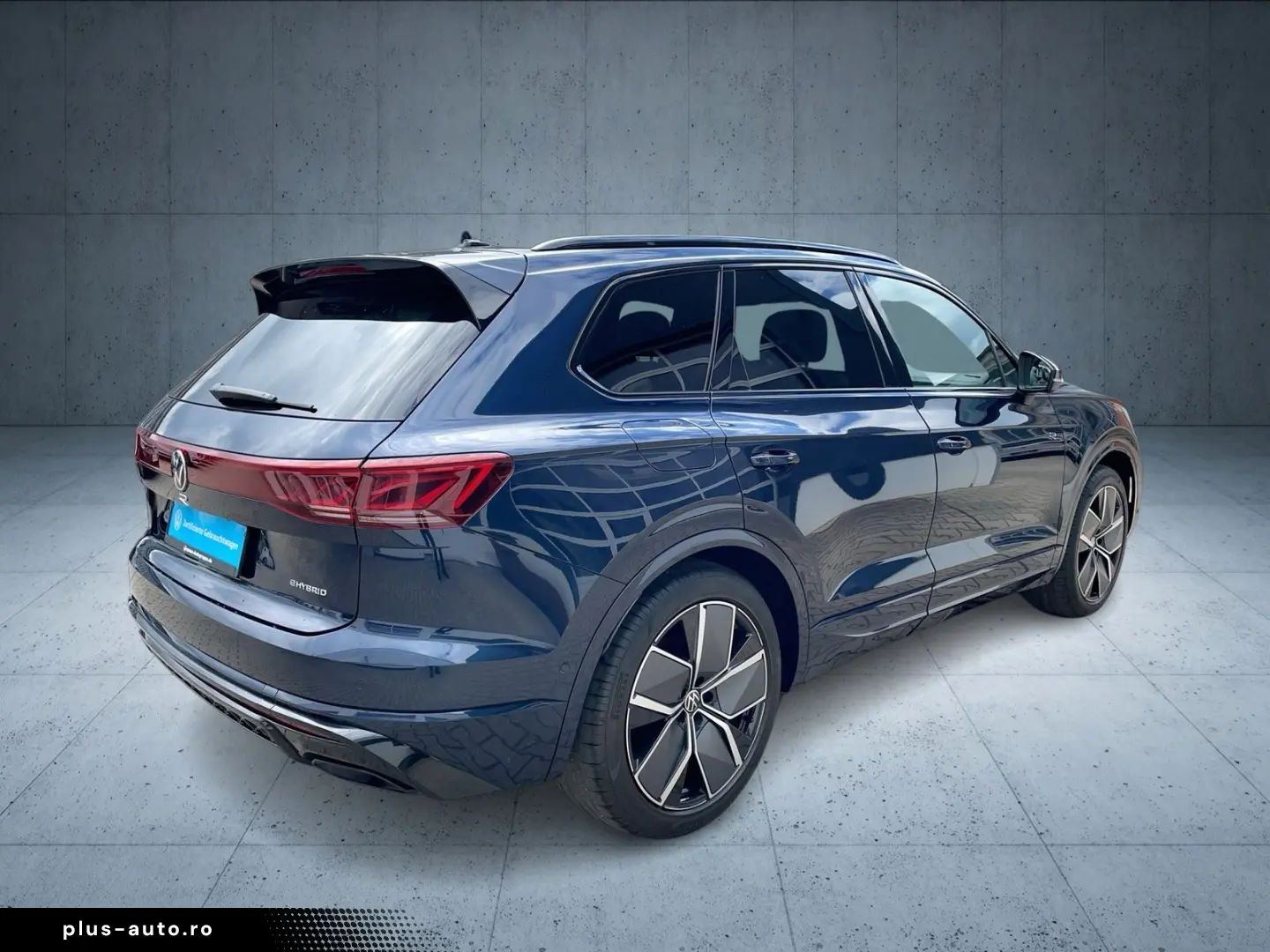 VW Touareg R 3.0 eHybrid 4M Tiptr. 360 AHK HuD Lede