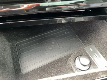 VW Touareg R 3.0 eHybrid 4M Tiptr. 360 AHK HuD Lede