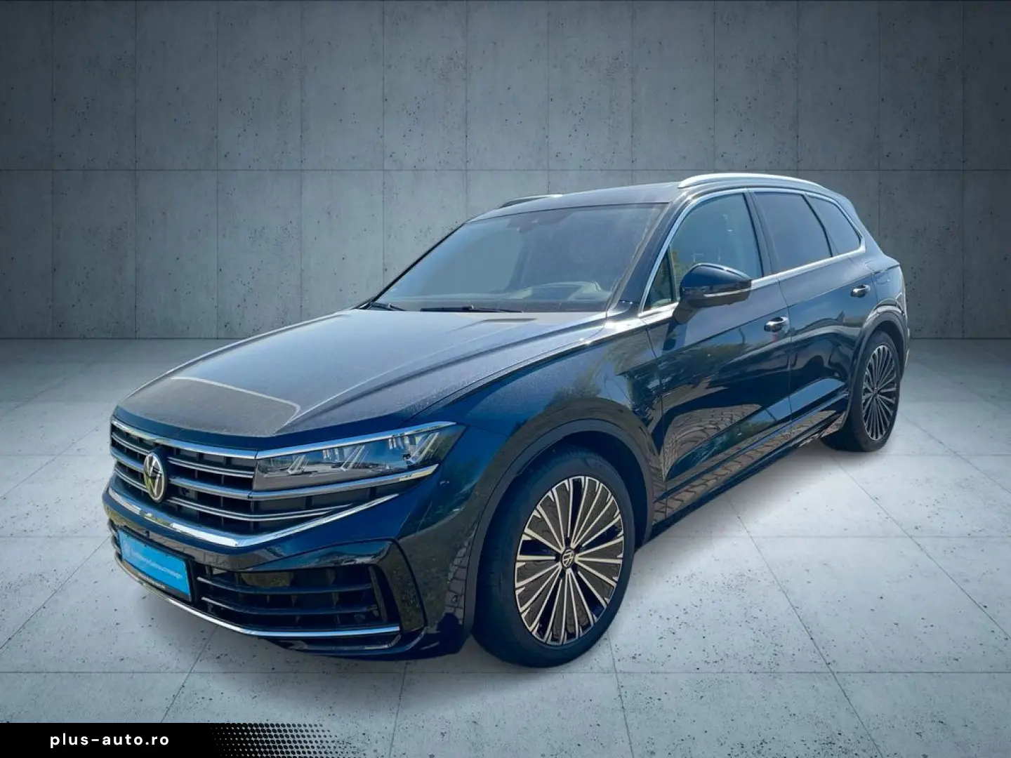VW Touareg Elegance 3.0 eHybrid 4M Autom Pano Leder