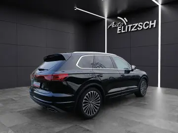 VW Touareg eHybrid Elegance Matrix Navi ACC AHK Pan