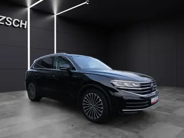 VW Touareg eHybrid Elegance Matrix Navi ACC AHK Pan