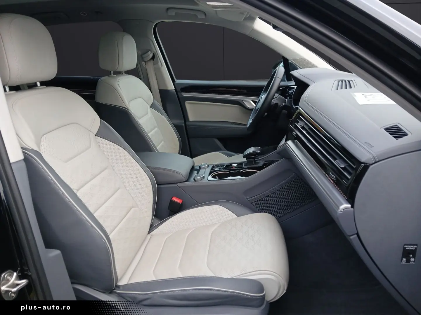 VW Touareg eHybrid Elegance Matrix Navi ACC AHK Pan