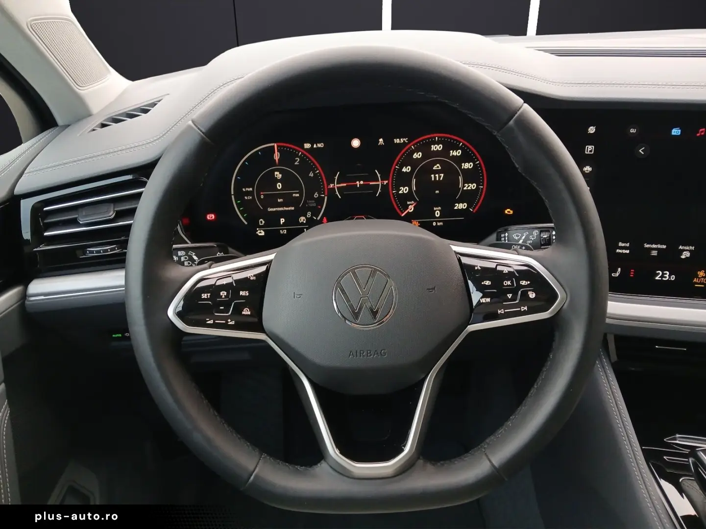VW Touareg eHybrid Elegance Matrix Navi ACC AHK Pan
