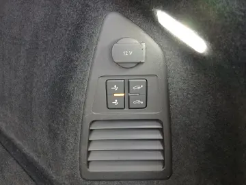 VW Touareg eHybrid Elegance Matrix Navi ACC AHK Pan