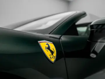 FERRARI 296 GTS - FERRARI HAMBURG