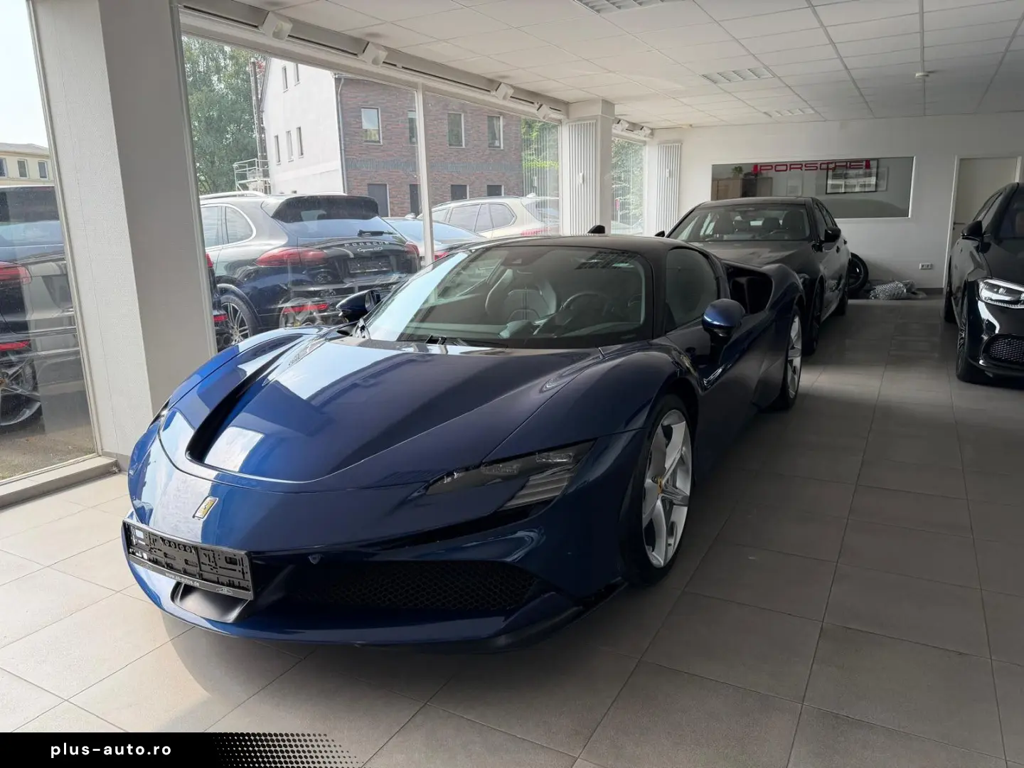 FERRARI SF90 Stradale Two-Tone Liftsystem JBL CarPlay