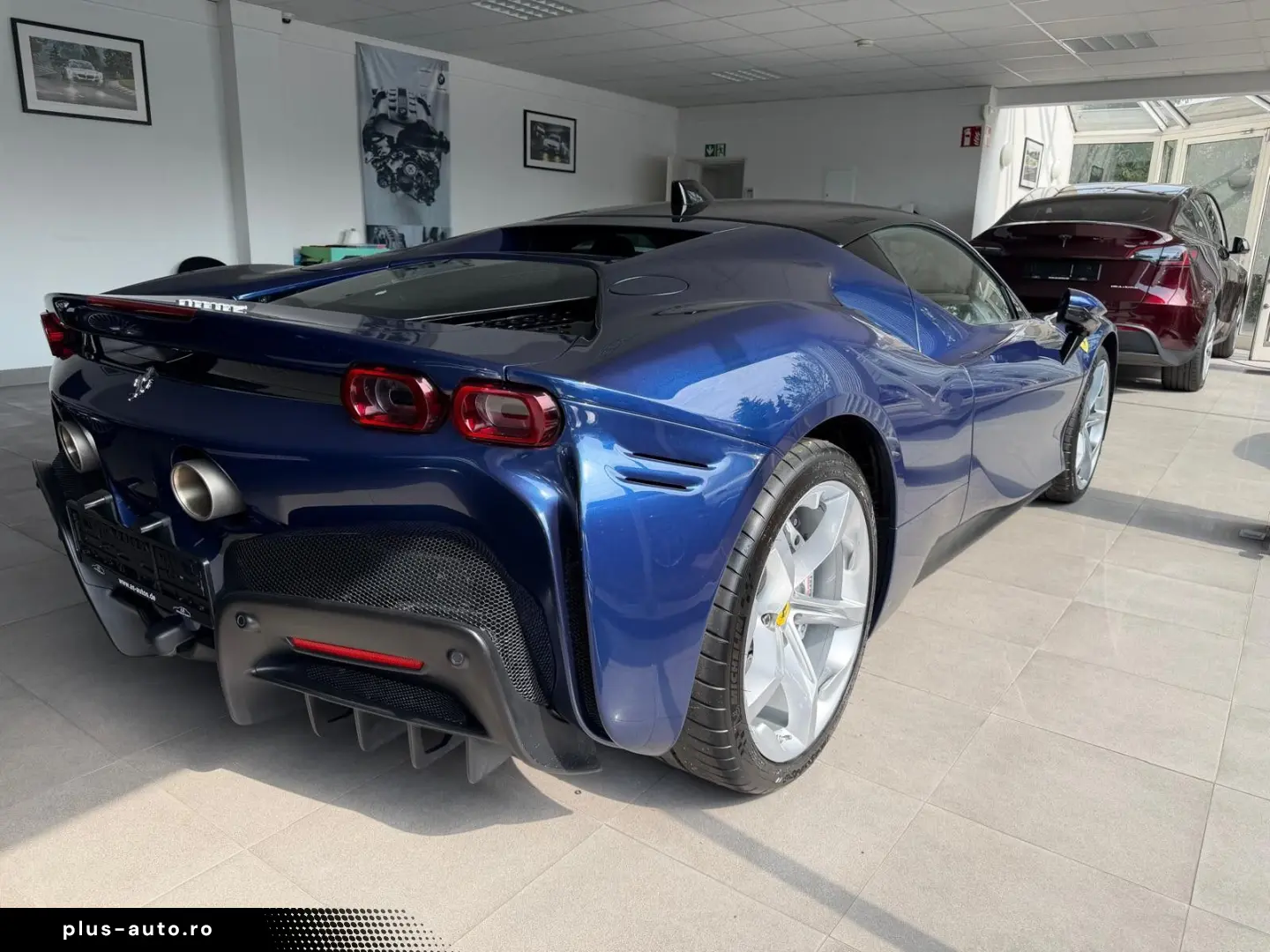FERRARI SF90 Stradale Two-Tone Liftsystem JBL CarPlay