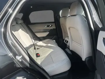 LAND ROVER Range Rover Velar P400e AWD S ACC AHK