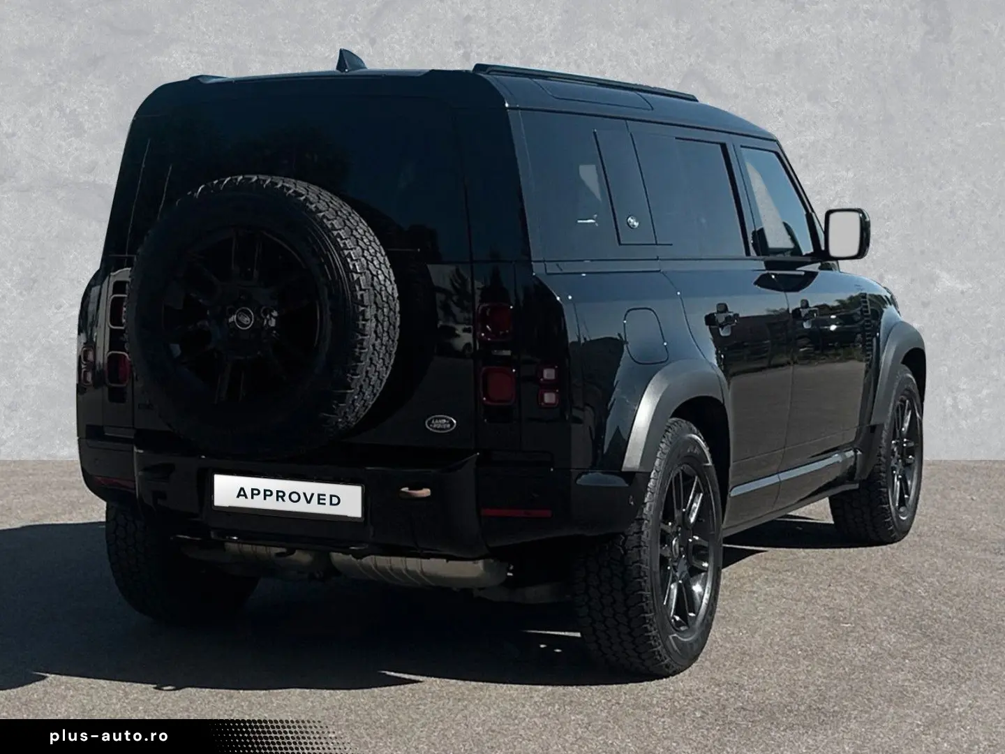 LAND ROVER Defender 110 3.0 D250 X-Dynamic HSE AHK
