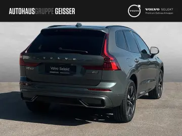 VOLVO XC60 B5 AWD Mild-Hybrid Plus Dark ACC HUD SD