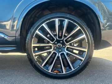 VOLVO XC90 T8 AWD Ultra Bright 7-Sitzer ACC BLIS HUD