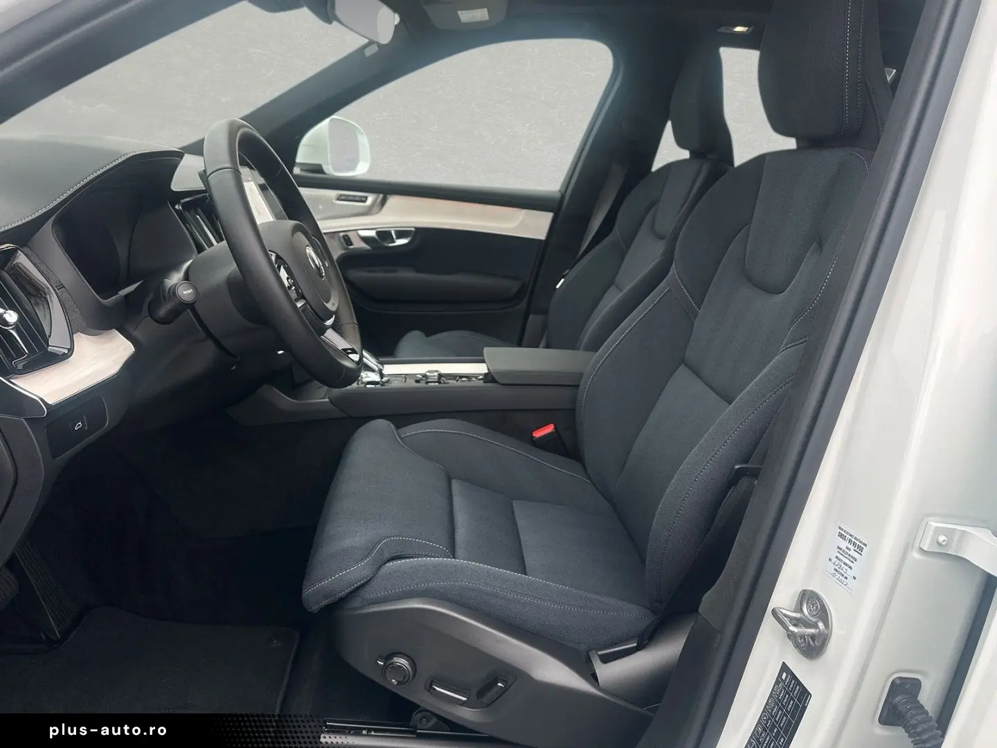 VOLVO XC90 B5 AWD Mild-Hybrid Ultra Bright 7-Sitzer SD