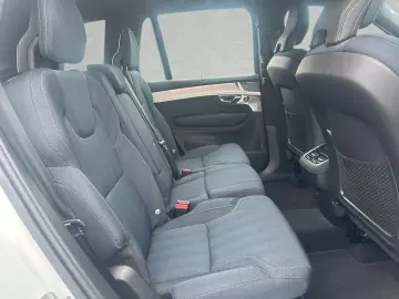 VOLVO XC90 B5 AWD Mild-Hybrid Ultra Bright 7-Sitzer SD