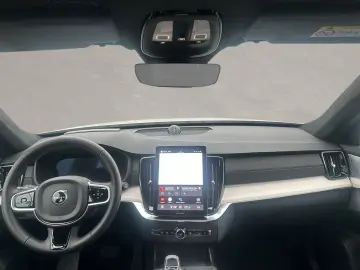 VOLVO XC90 B5 AWD Mild-Hybrid Ultra Bright 7-Sitzer SD