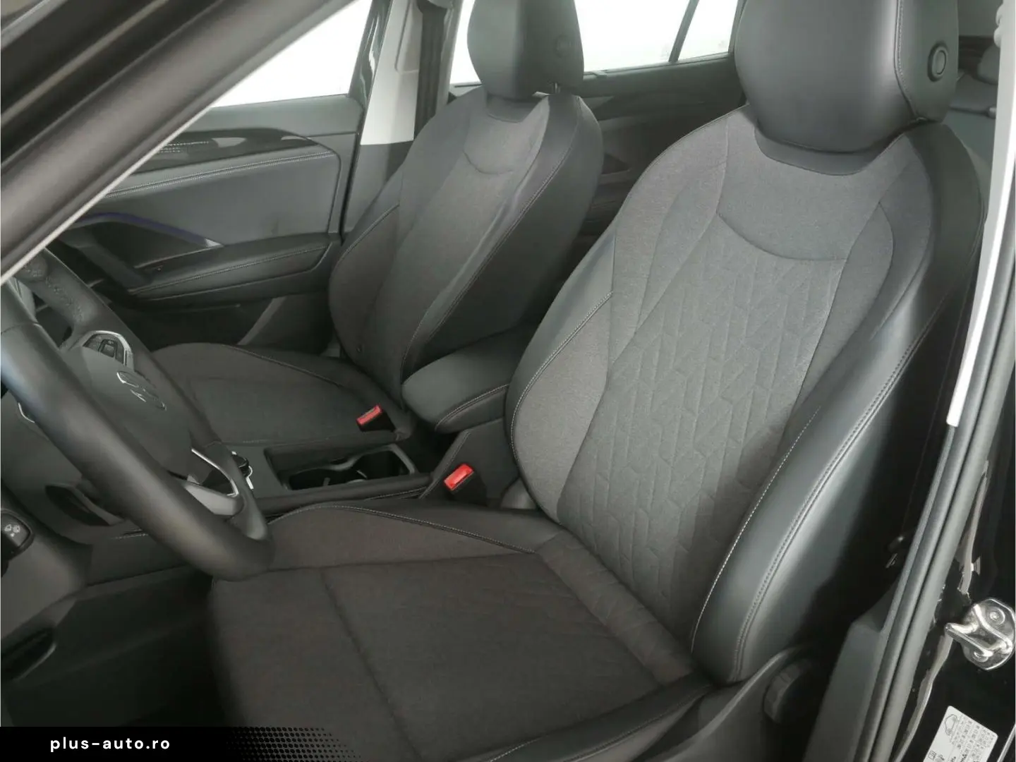 VW Tayron 1.5 eHybrid Life DSG AHK LED NAV RFK ACC