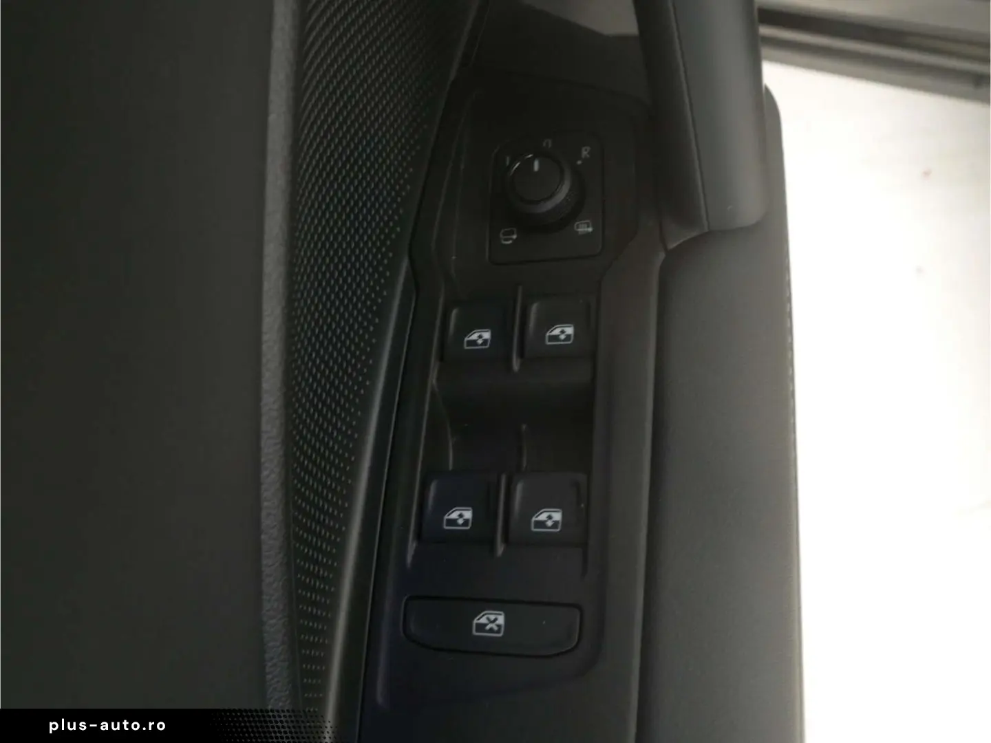 VW Tayron 1.5 eHybrid Life DSG AHK LED NAV RFK ACC