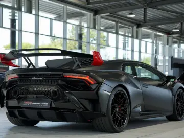 LAMBORGHINI Huracán STO  2.Hand  LIFT  Kamera  Nero-Nemesis