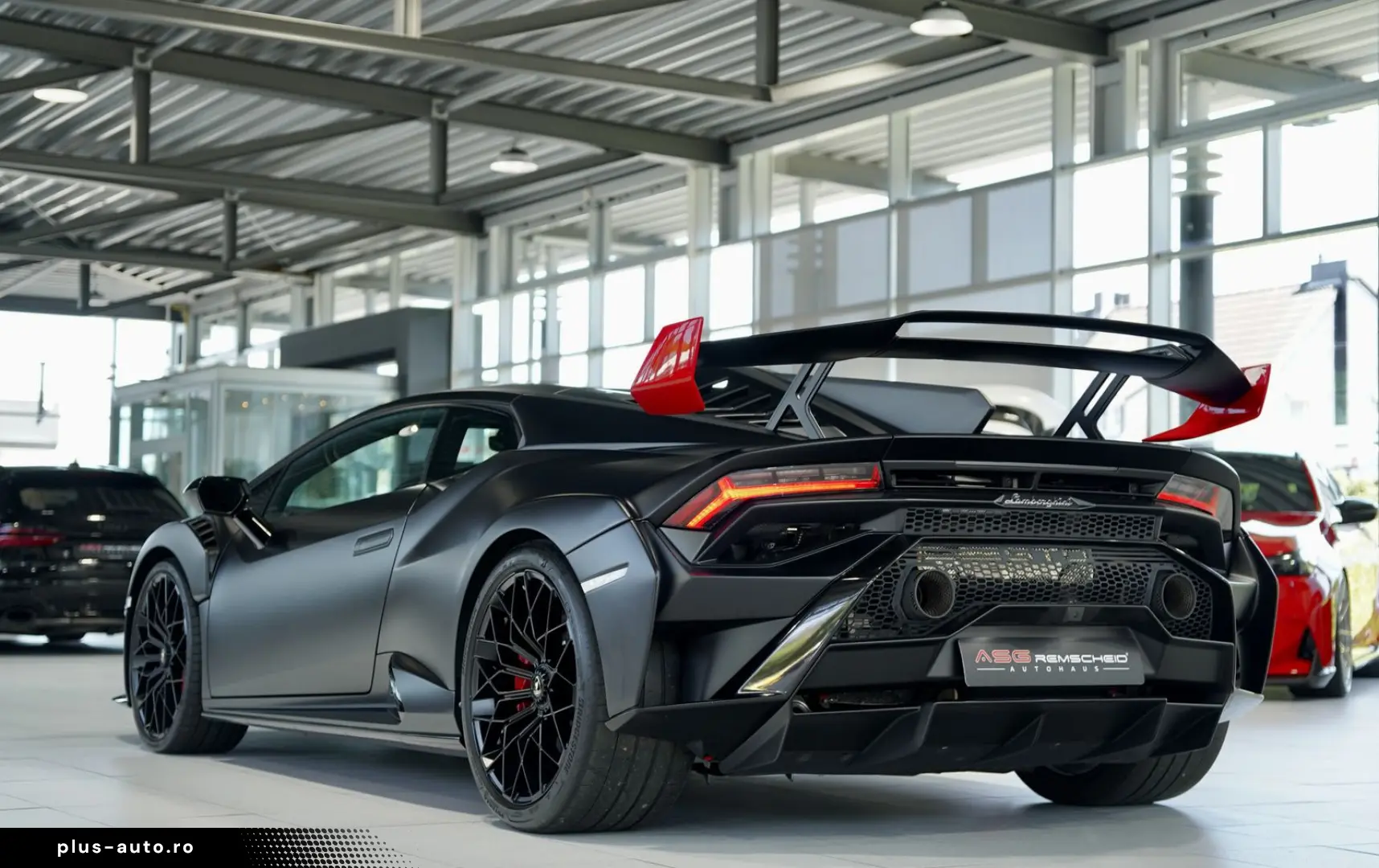 LAMBORGHINI Huracán STO  2.Hand  LIFT  Kamera  Nero-Nemesis